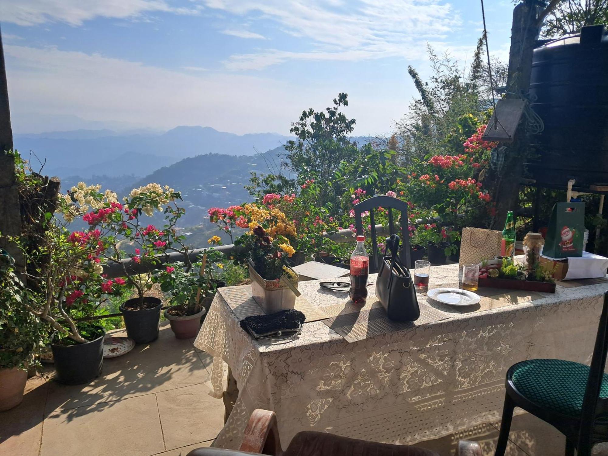 Giftland Homestay Aizawl Exterior photo